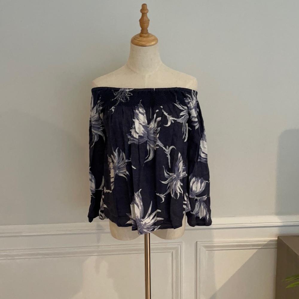 Roxy strapless shirt